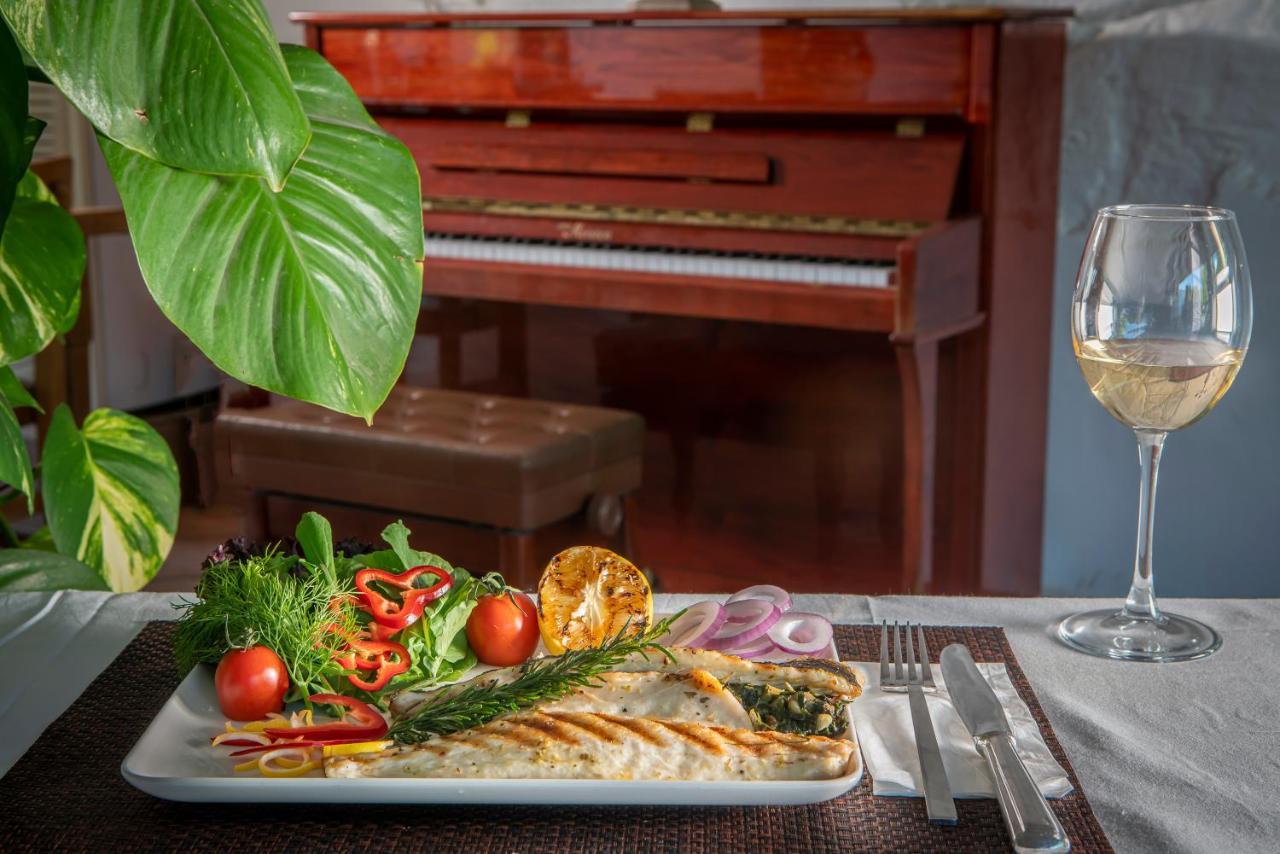 Flora Hotel Gümbet Εξωτερικό φωτογραφία